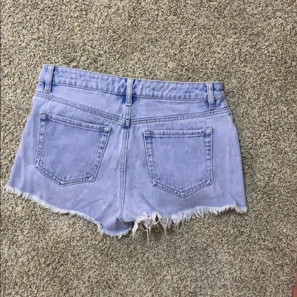 Denim shorts - Picture 2 of 2